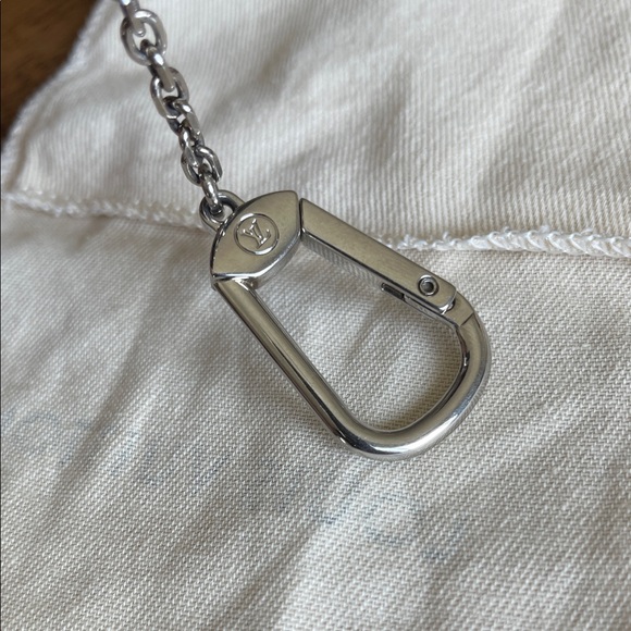 Louis Vuitton Black Damier Graphite Key Pouch - Picture 13 of 15